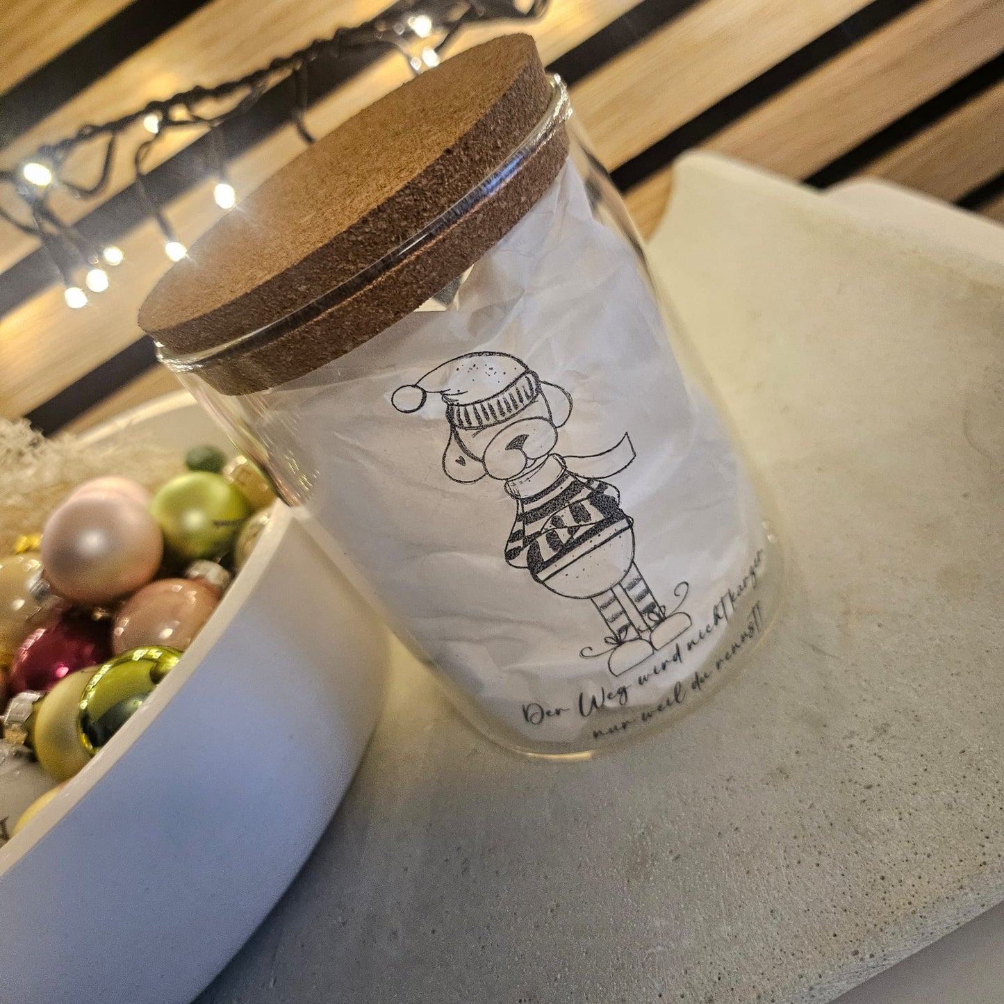 Weihnachtswau, Hund mit Mütze, Weihnachtshund, Laserdatei (Kugelanhänger), svg, png, jpg, print and cut, sublimationsdatei, weihnachten, weihnachtskugel, hund