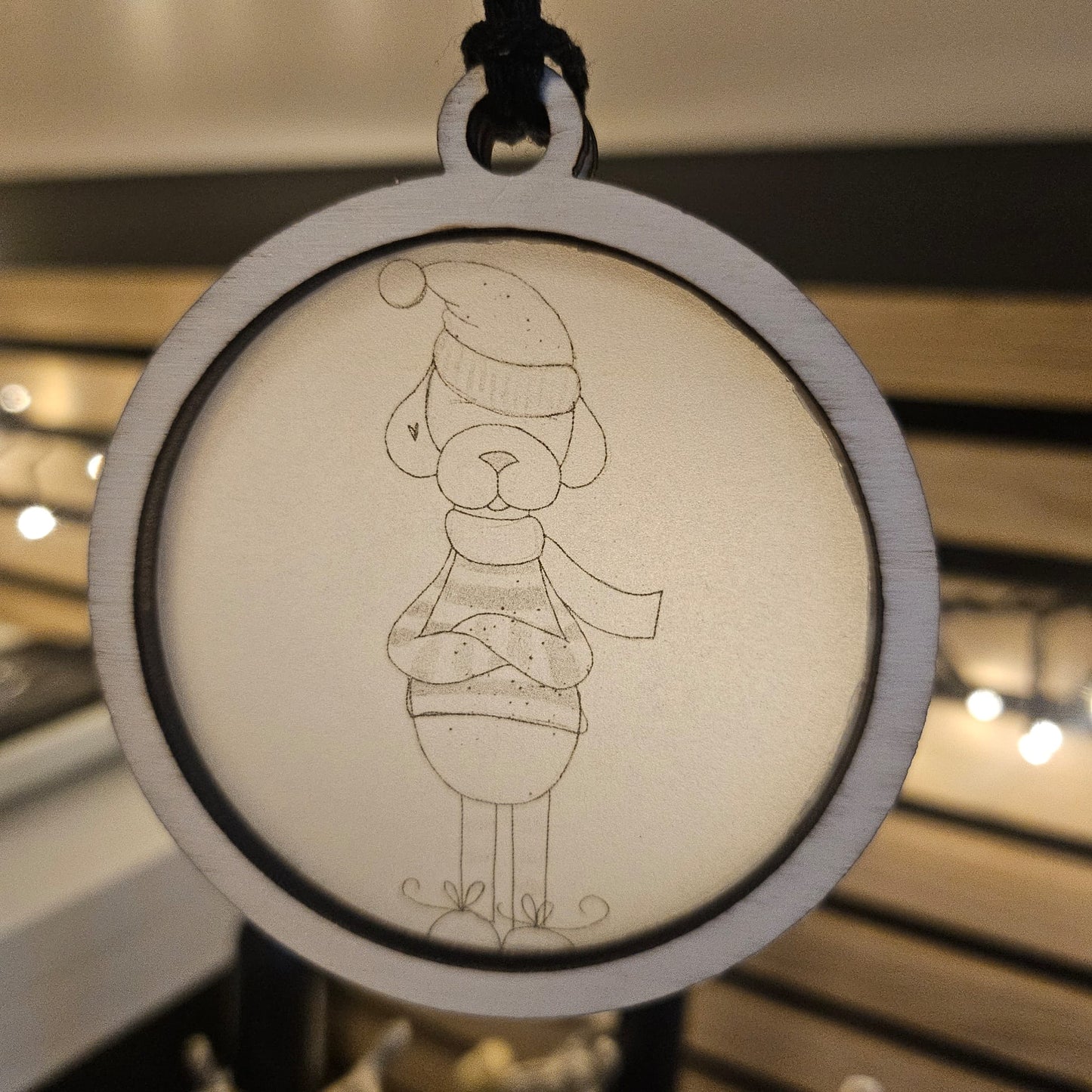 Weihnachtswau, Hund mit Mütze, Weihnachtshund, Laserdatei (Kugelanhänger), svg, png, jpg, print and cut, sublimationsdatei, weihnachten, weihnachtskugel, hund